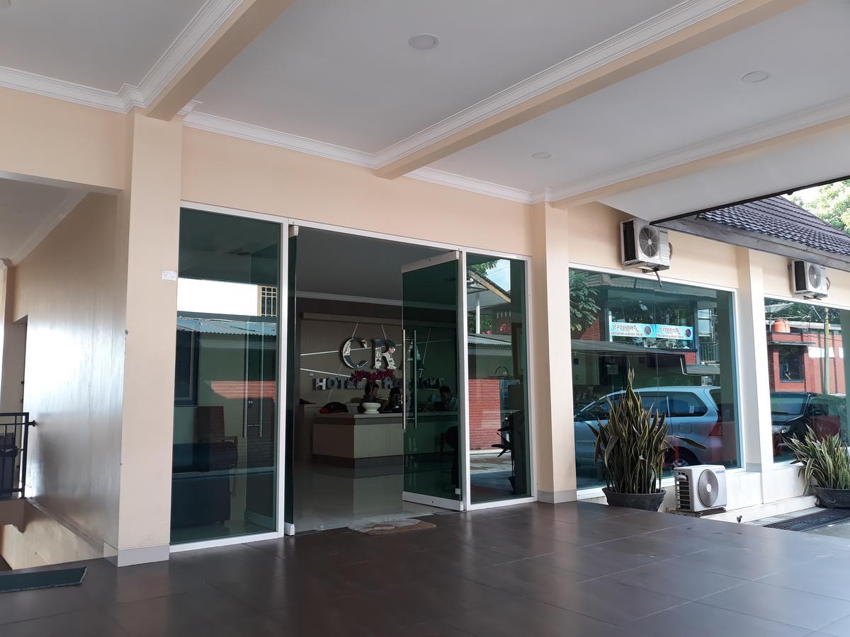 CRA Hotel Wonosobo Buitenkant foto